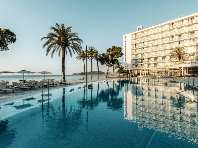 Coastal Hotel for Sale on Costa Dorada
