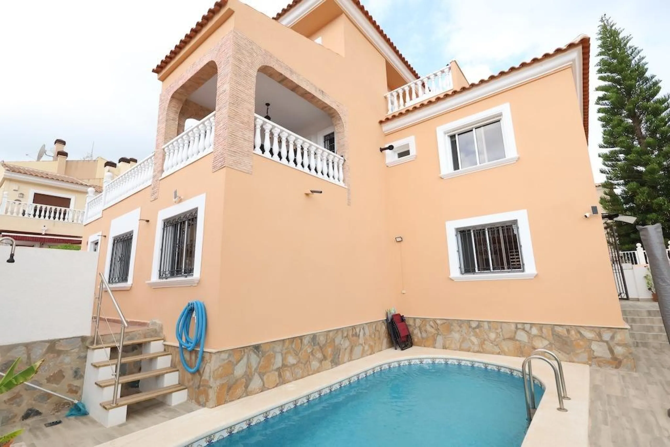 Detached villa in Blue Lagoon