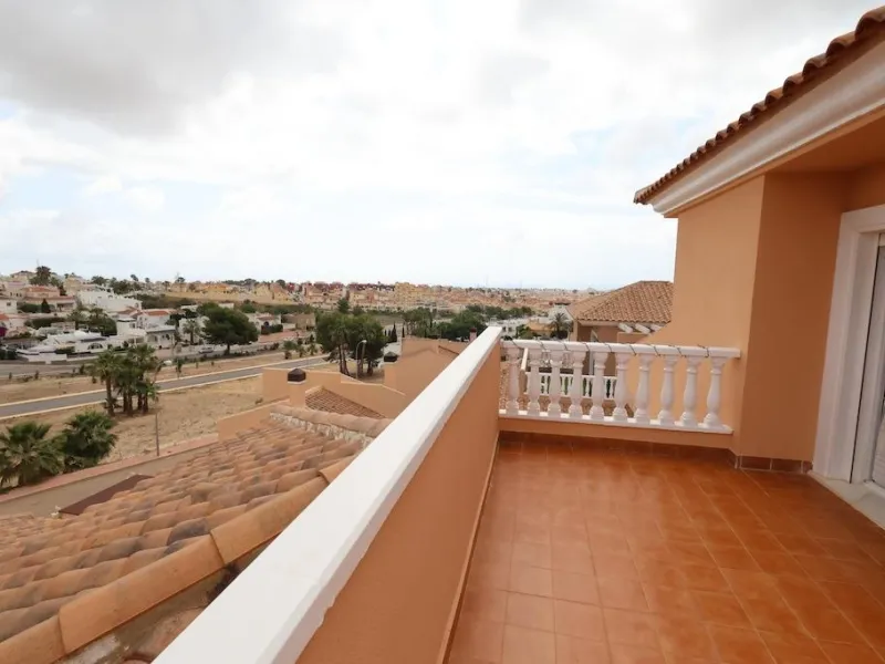 Detached villa in Blue Lagoon