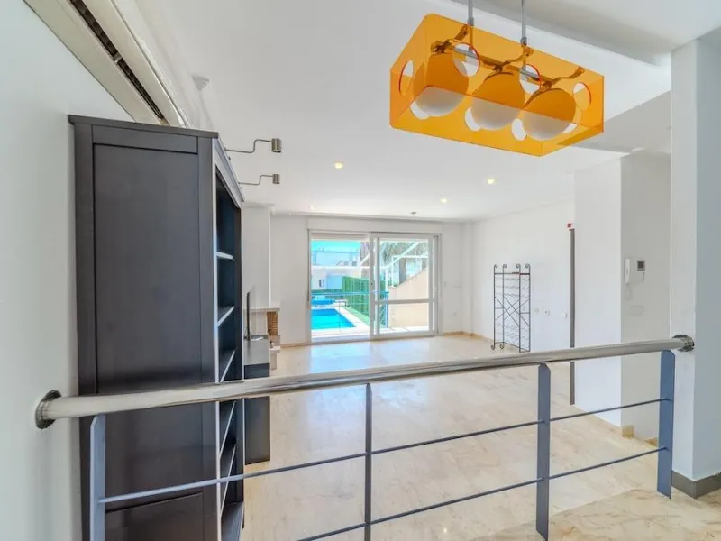 Aguamarina spacious property with a private pool and sea views, just 100 metres from the beach