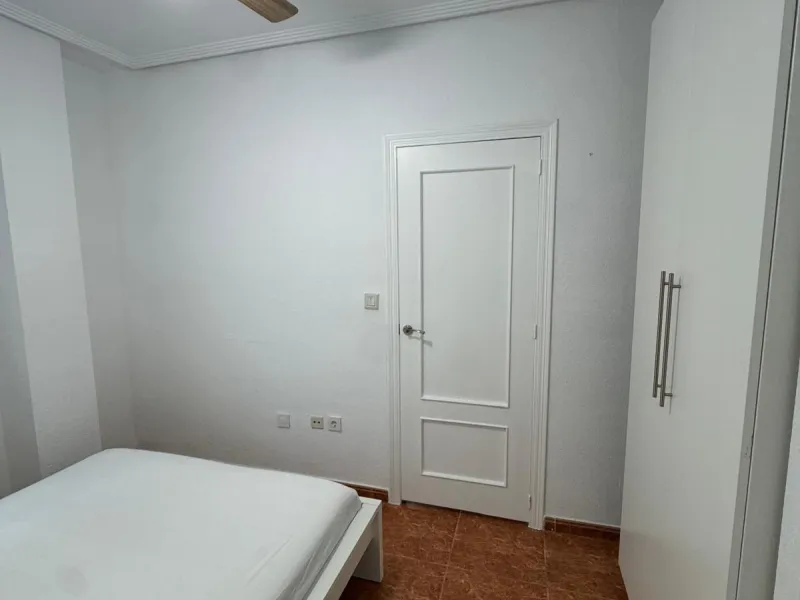 Moderno Apartamento Reformado en el Corazón de Torrevieja