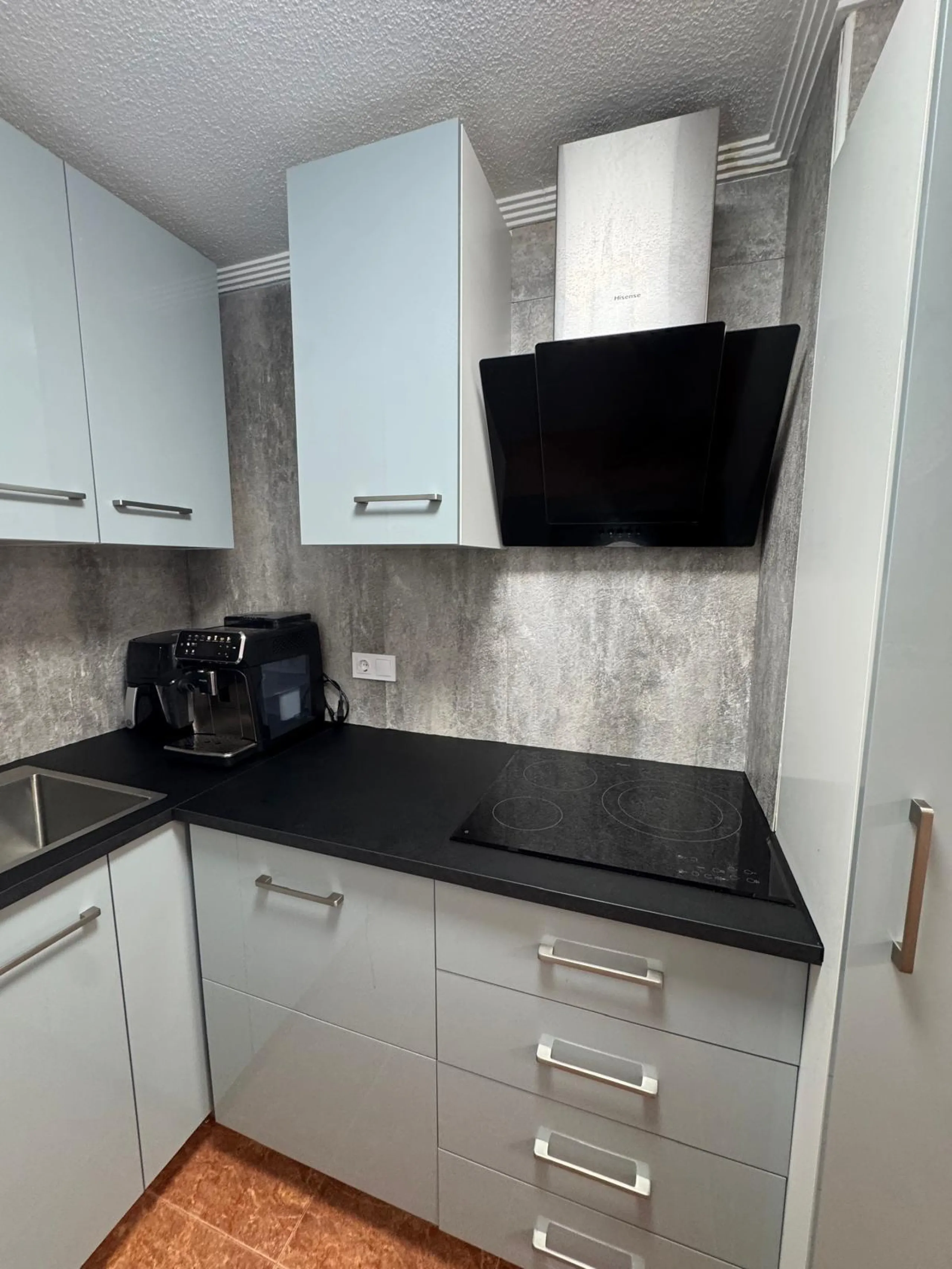 Moderno Apartamento Reformado en el Corazón de Torrevieja