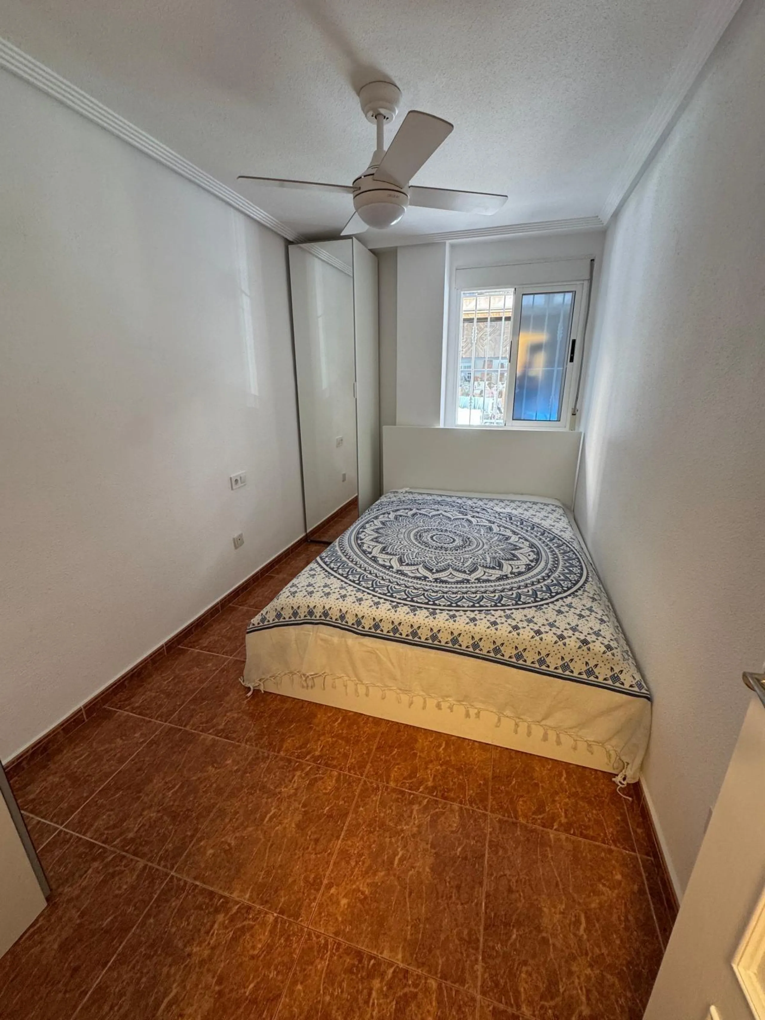 Moderno Apartamento Reformado en el Corazón de Torrevieja