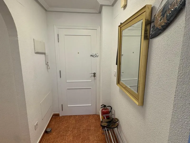 Moderno Apartamento Reformado en el Corazón de Torrevieja