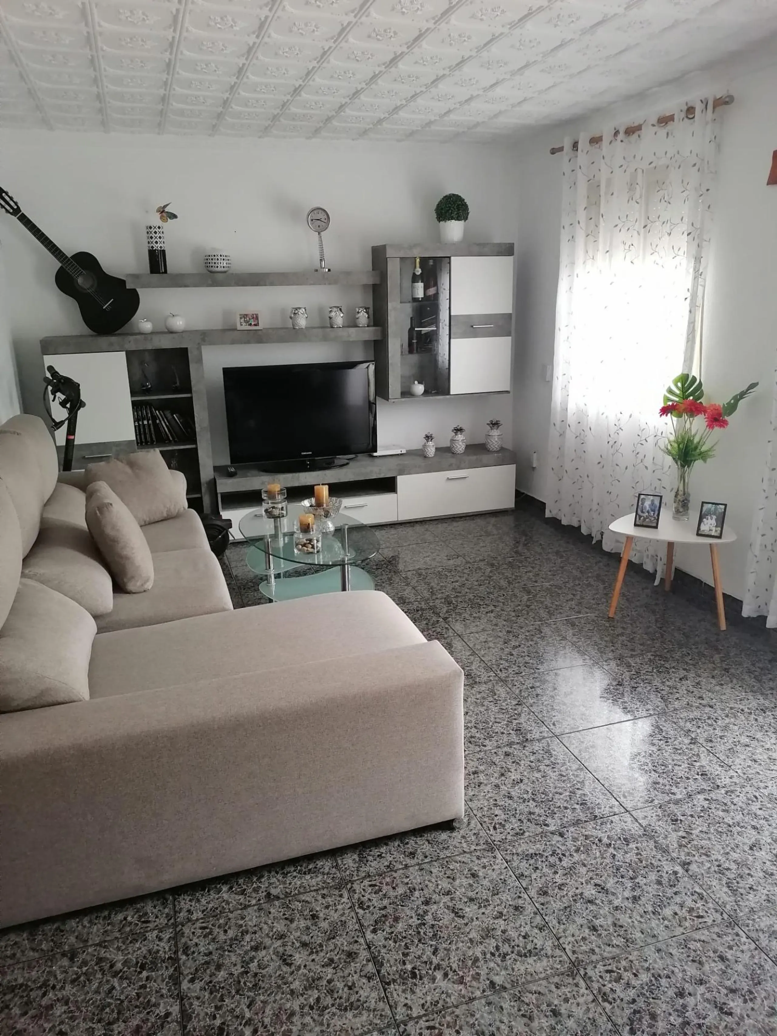 Piso 2 hab en Virgen del Remedio con alto potencial de rentabilidad