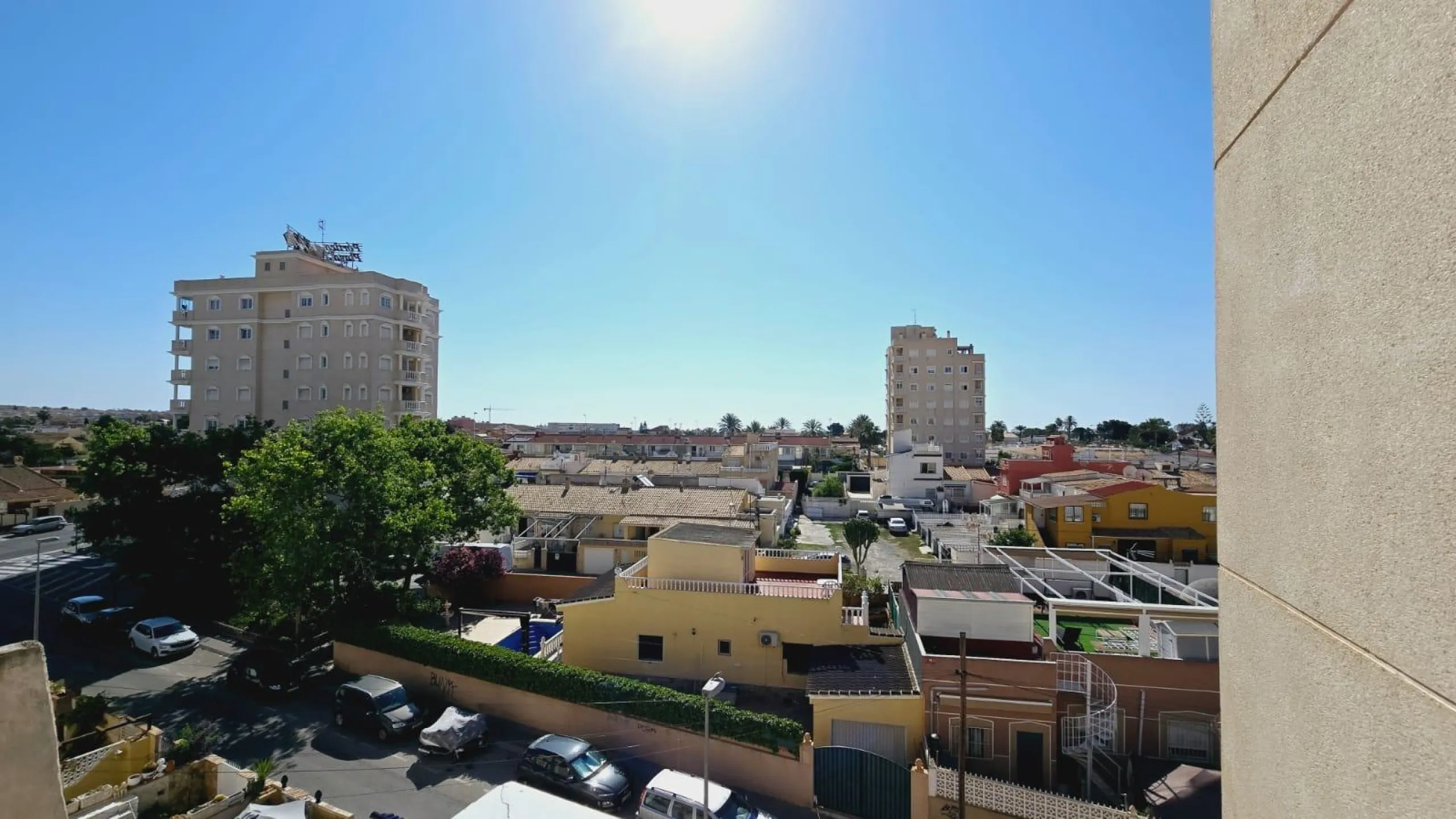 VIVIENDA DE 2 HABITACIONES EN PLANTA 4 CON PISCINA Y VISTAS DESPEJADAS