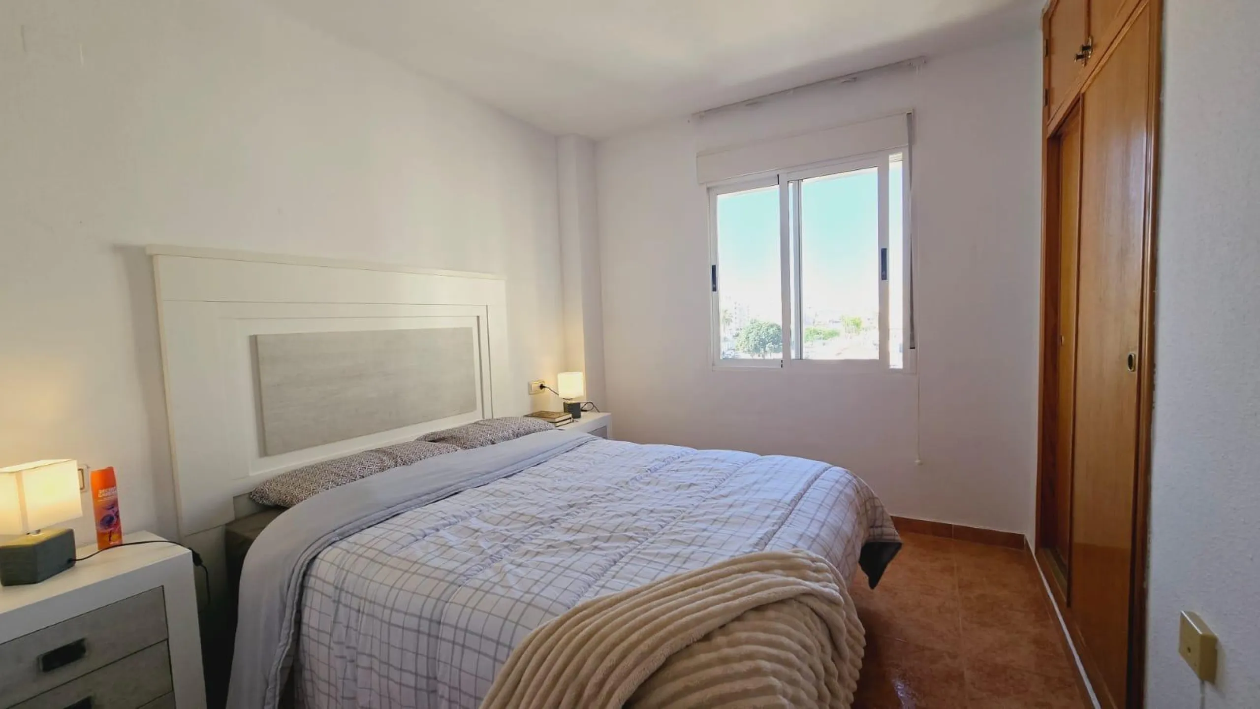 VIVIENDA DE 2 HABITACIONES EN PLANTA 4 CON PISCINA Y VISTAS DESPEJADAS