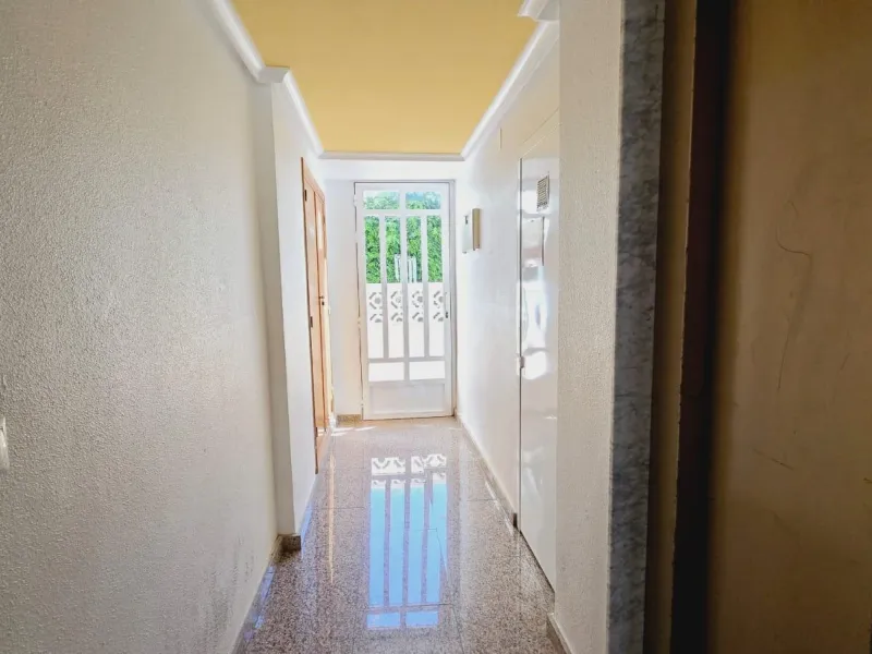VIVIENDA DE 2 HABITACIONES EN PLANTA 4 CON PISCINA Y VISTAS DESPEJADAS