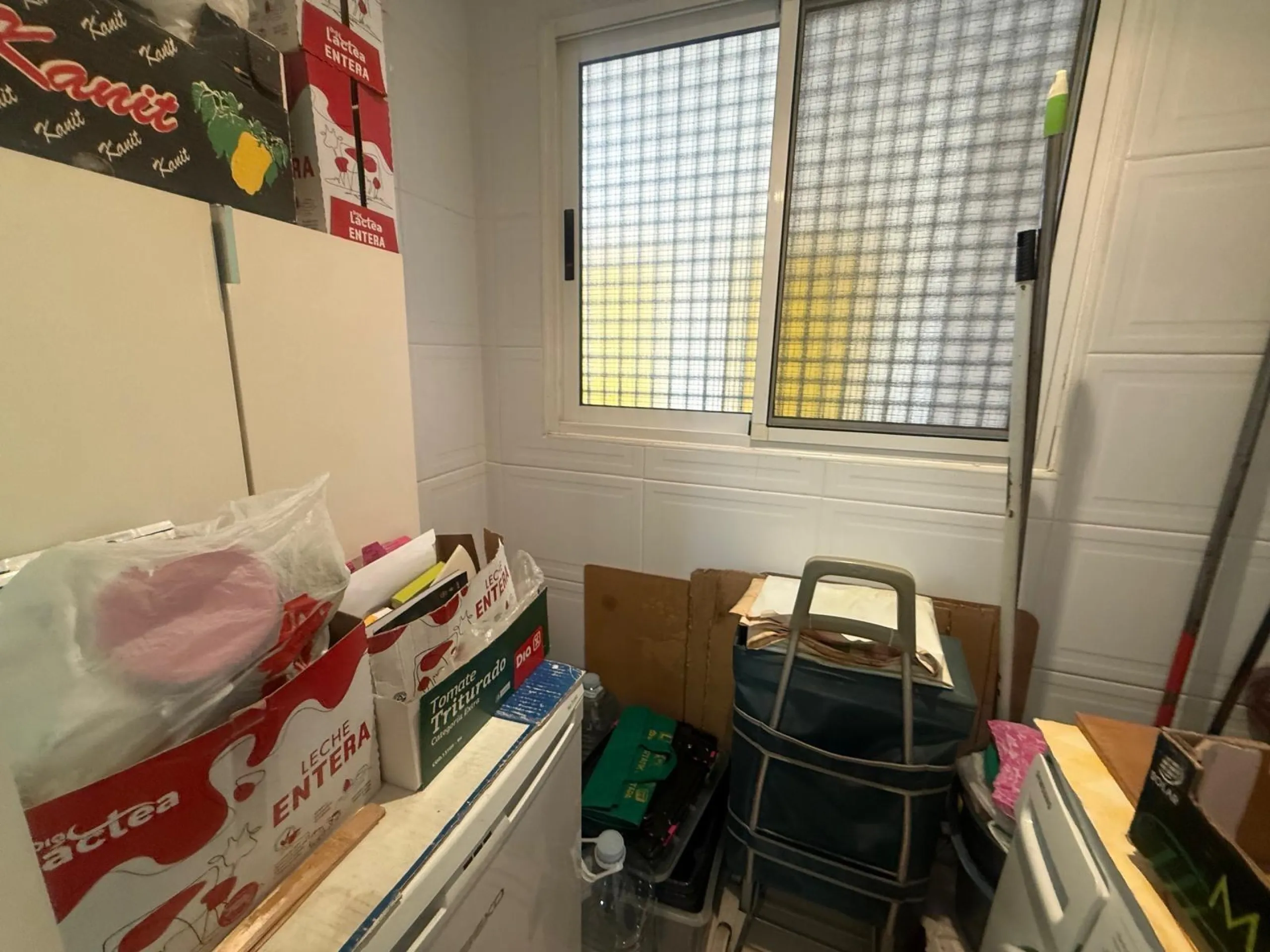 ESPACIOSA VIVIENDA DE 2 HABITACIONES Y 2 BAÑOS + PISCINA EN GUARDAMAR