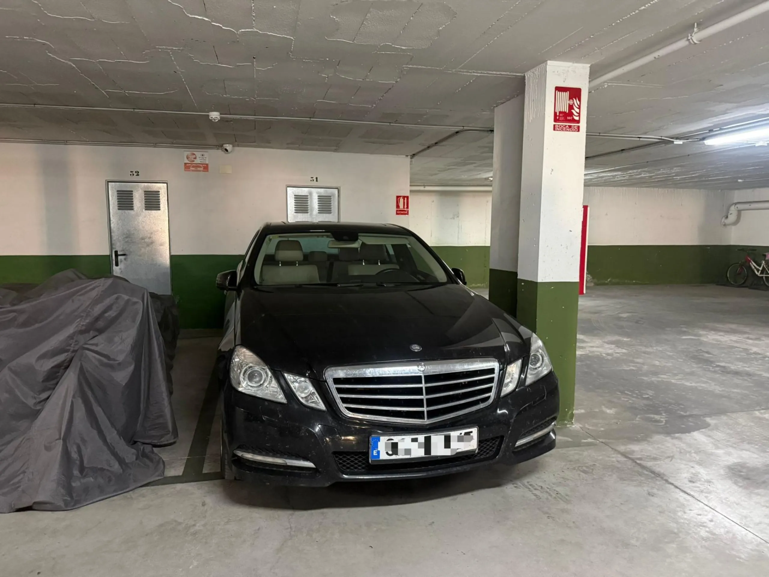 ESPACIOSA VIVIENDA DE 2 HABITACIONES Y 2 BAÑOS + PISCINA EN GUARDAMAR