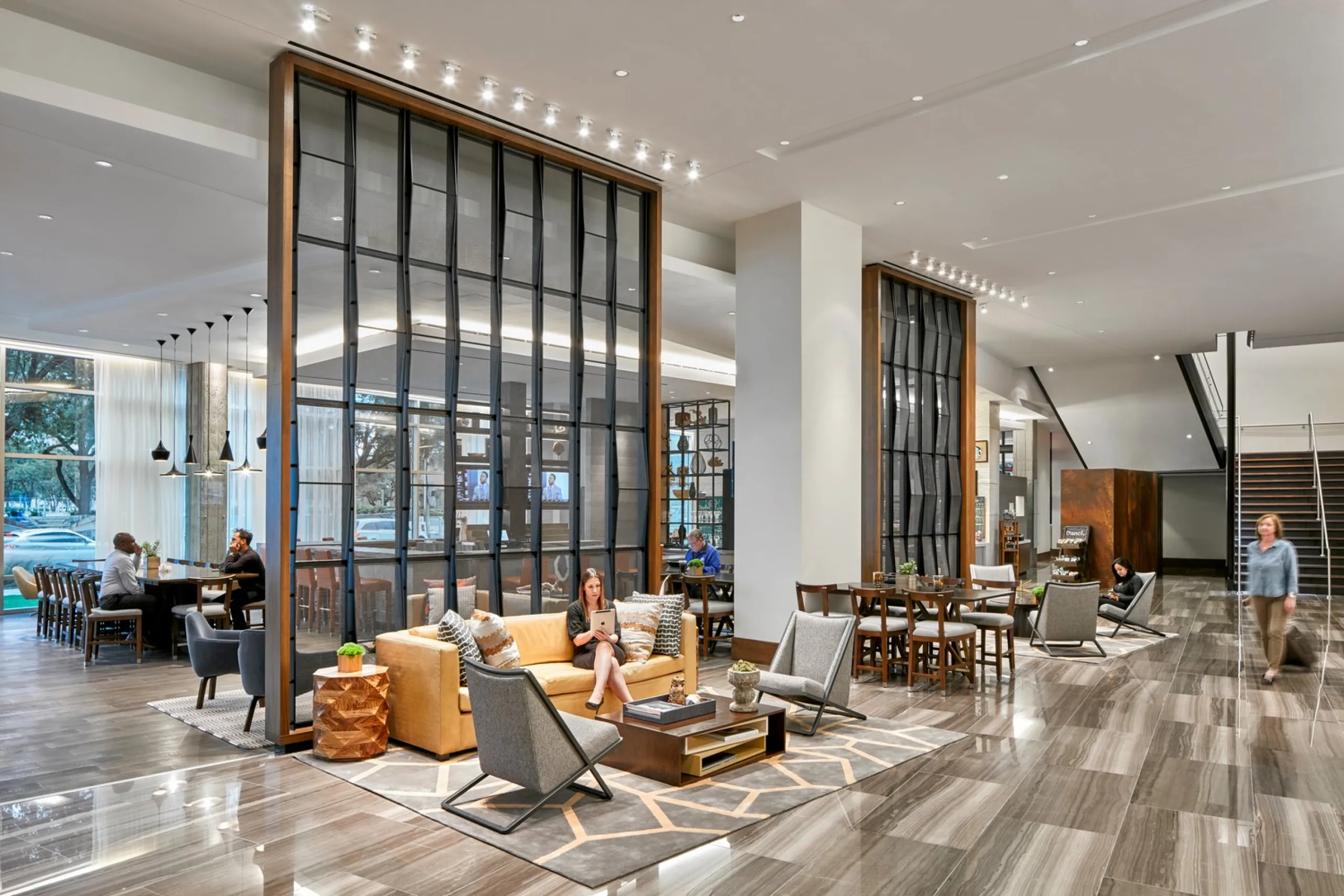 Premium 4-star Hotel for Sale in a Dynamic Area of Barcelona