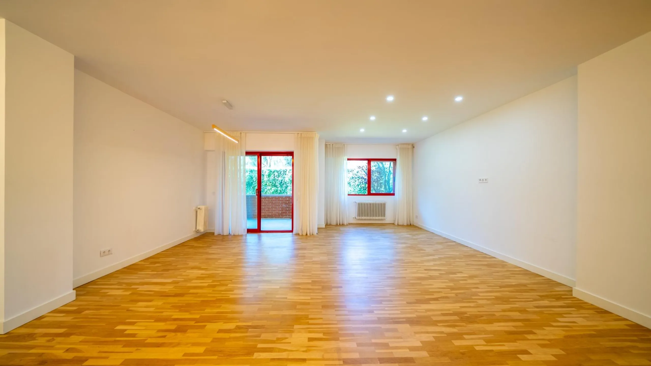 EXCLUSIVE FULLY RENOVATED PROPERTY IN PRADO DE SOMOSAGUAS – LA FINCA