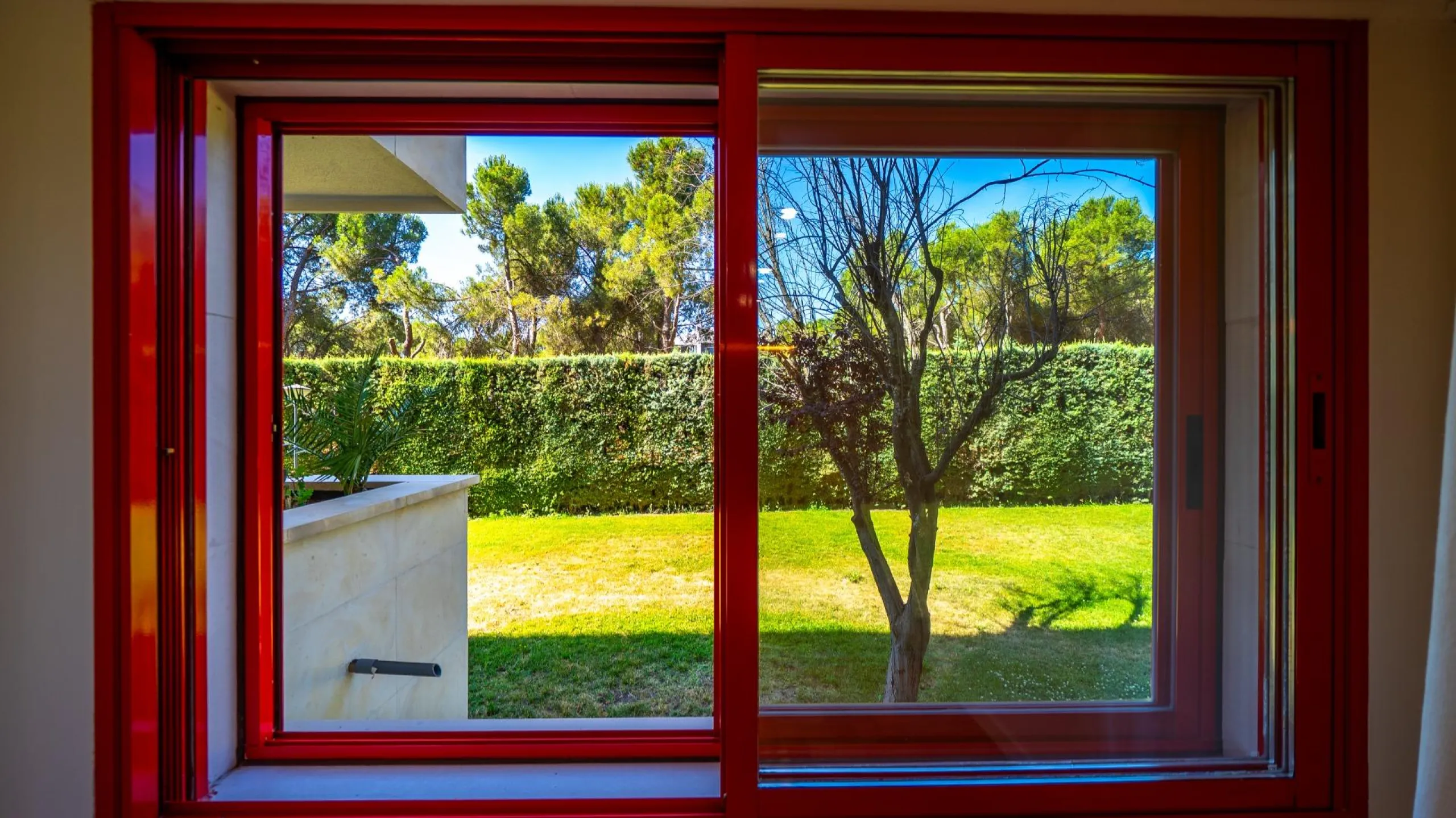 EXCLUSIVE FULLY RENOVATED PROPERTY IN PRADO DE SOMOSAGUAS – LA FINCA