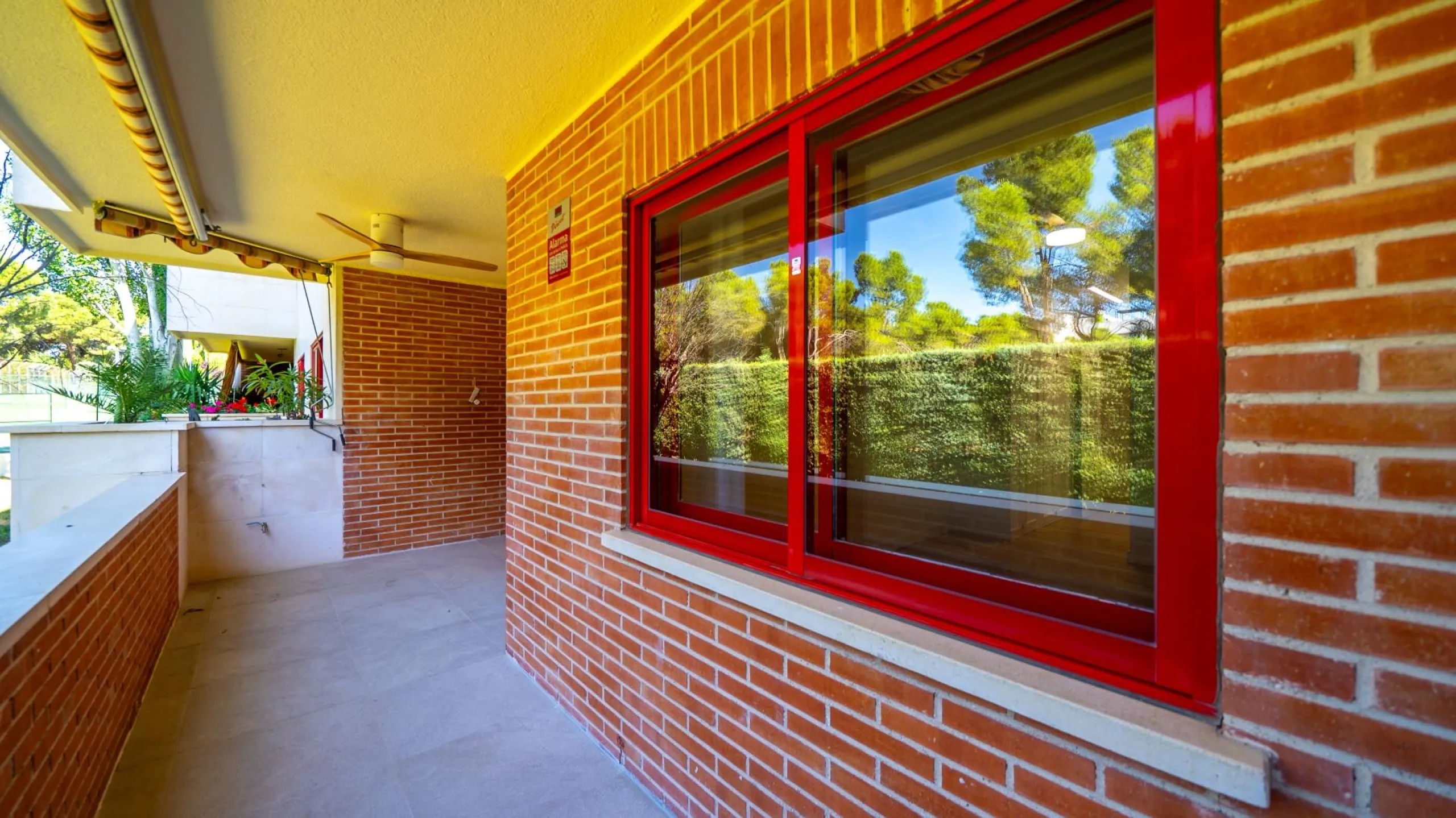 EXCLUSIVE FULLY RENOVATED PROPERTY IN PRADO DE SOMOSAGUAS – LA FINCA