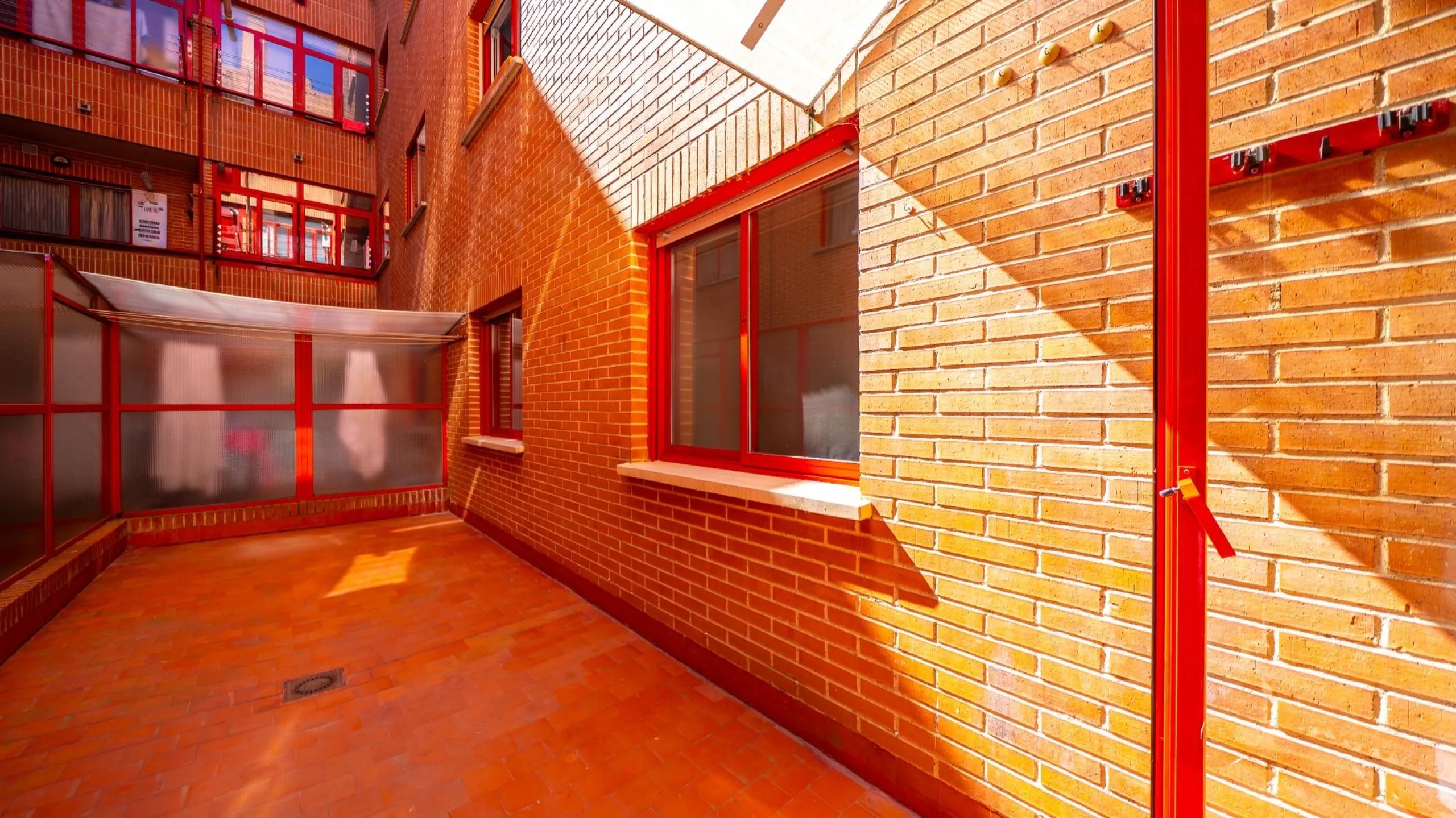 EXCLUSIVE FULLY RENOVATED PROPERTY IN PRADO DE SOMOSAGUAS – LA FINCA