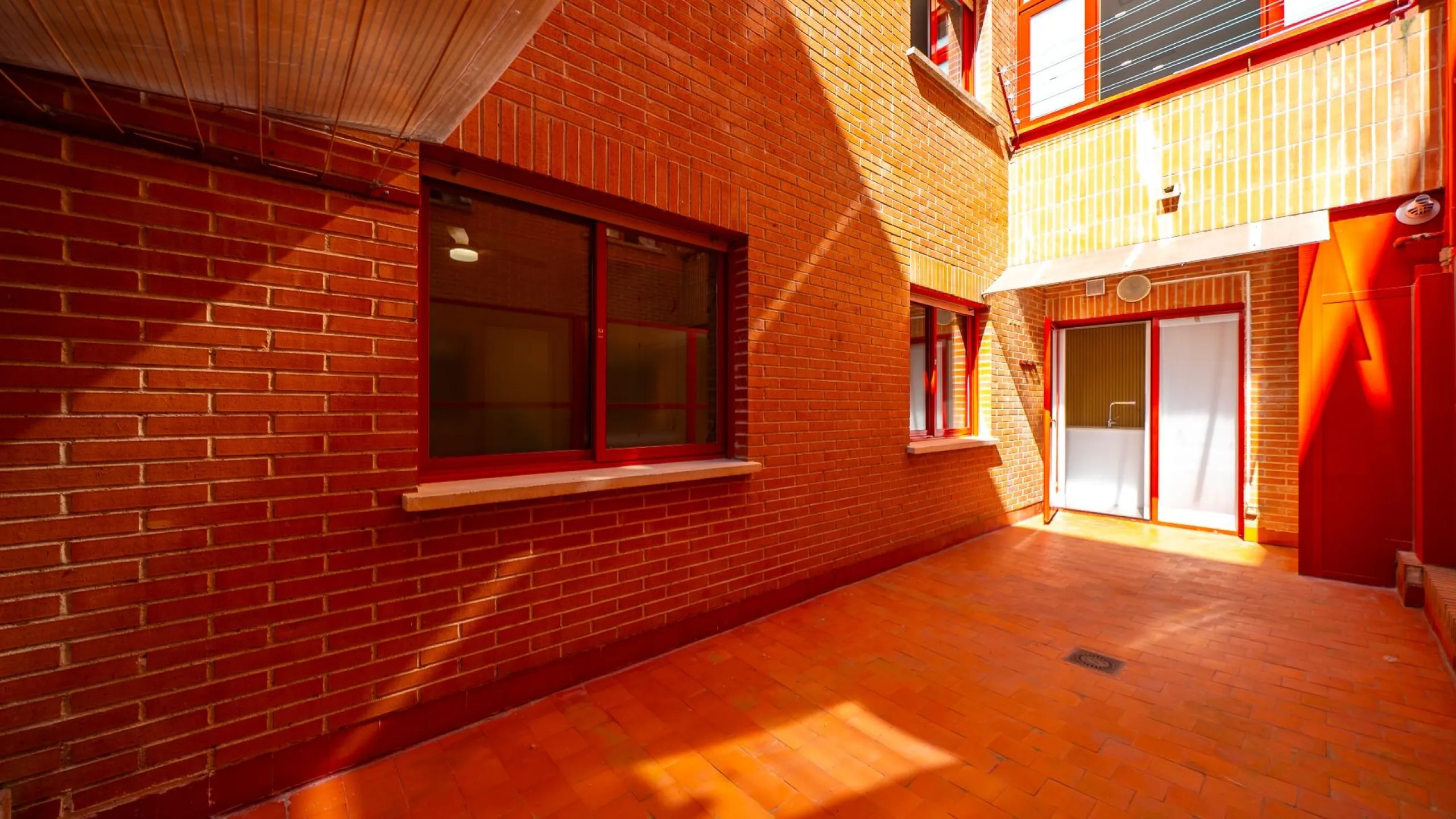 EXCLUSIVE FULLY RENOVATED PROPERTY IN PRADO DE SOMOSAGUAS – LA FINCA