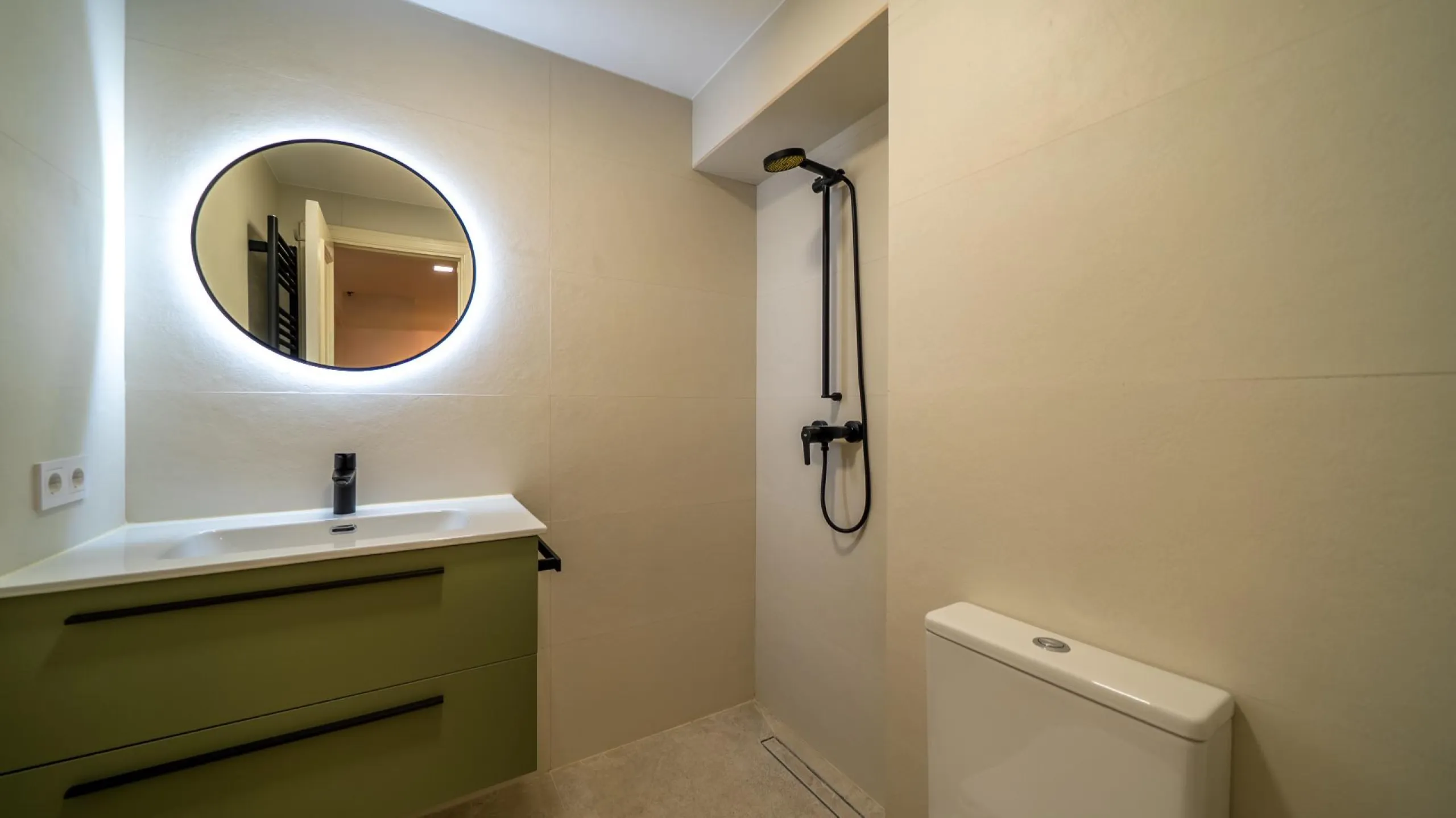 EXCLUSIVE FULLY RENOVATED PROPERTY IN PRADO DE SOMOSAGUAS – LA FINCA
