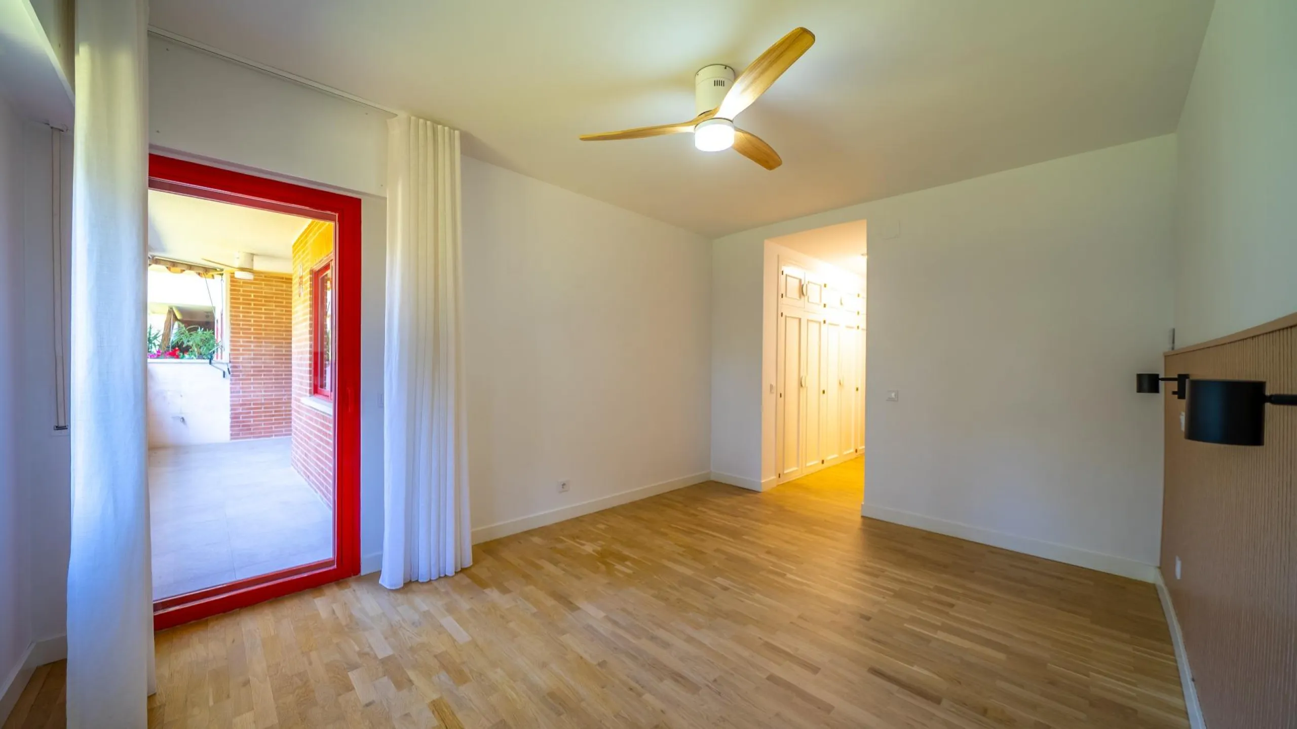 EXCLUSIVE FULLY RENOVATED PROPERTY IN PRADO DE SOMOSAGUAS – LA FINCA