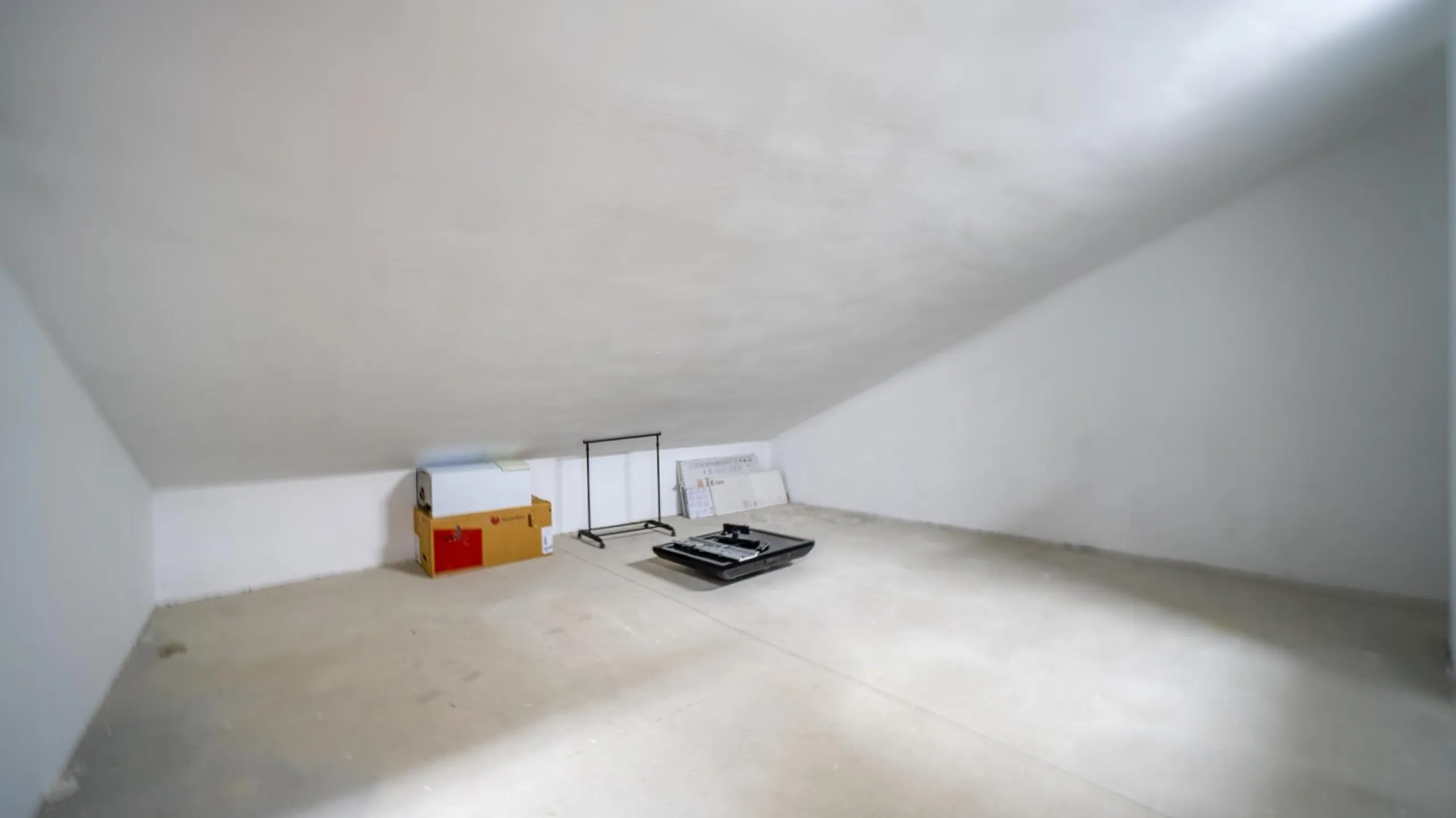 EXCLUSIVE FULLY RENOVATED PROPERTY IN PRADO DE SOMOSAGUAS – LA FINCA