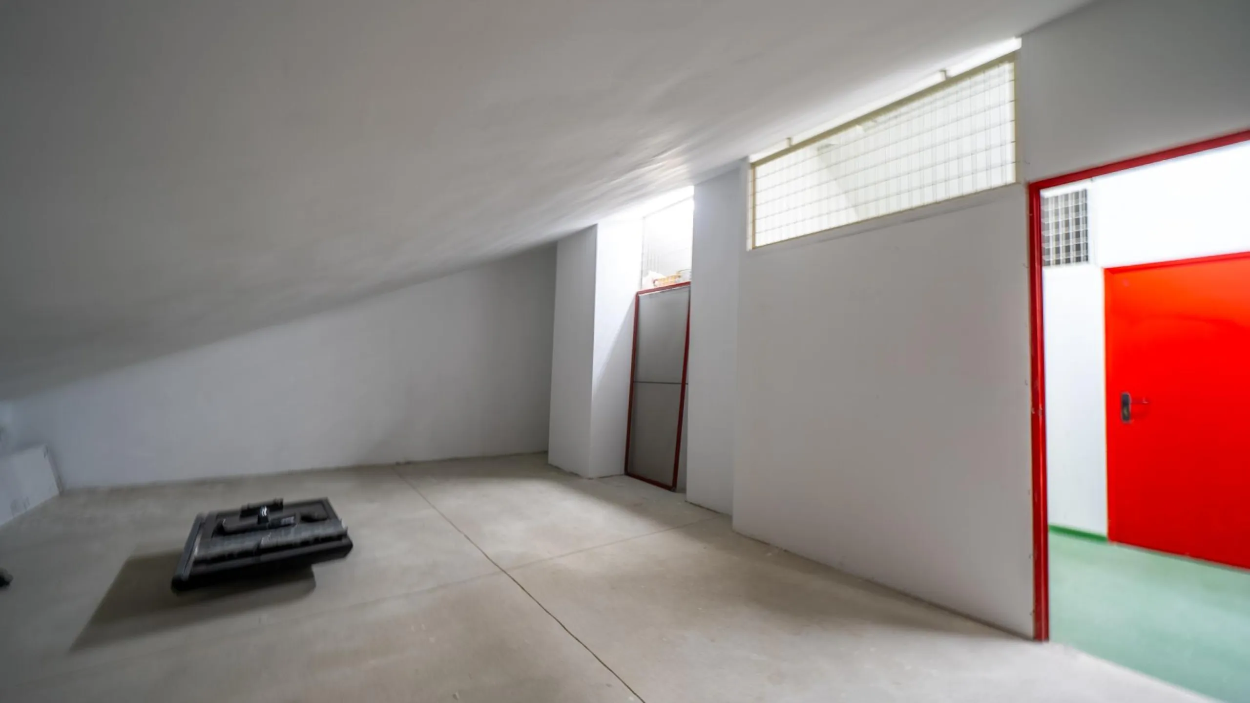 EXCLUSIVE FULLY RENOVATED PROPERTY IN PRADO DE SOMOSAGUAS – LA FINCA