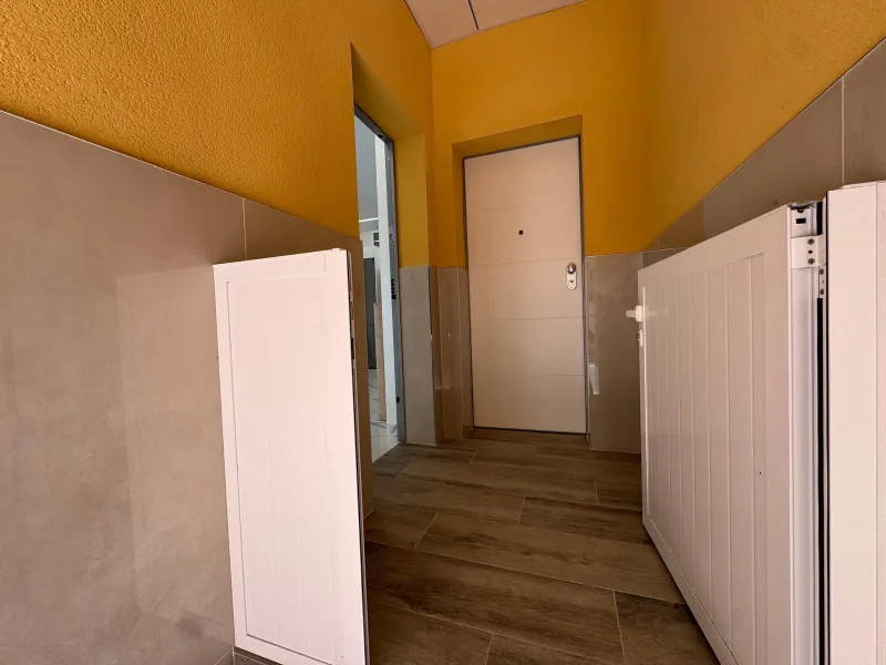TOTALLY REFURBISHED APARTMENT 50 METERS FROM PLAYA DEL CURA. 2 BEDROOMS. 2 BATHROOMS. BUILT AREA 67 M2.
