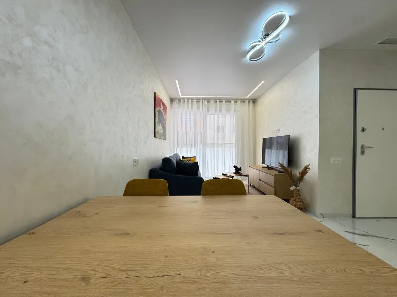TOTALMENTE REFORMADO APARTAMENTO A 50 METROS DE PLAYA DEL CURA. 2 DORM. 2 BAÑOS. SUPERFICIE CONSTRUIDA 67 M2.