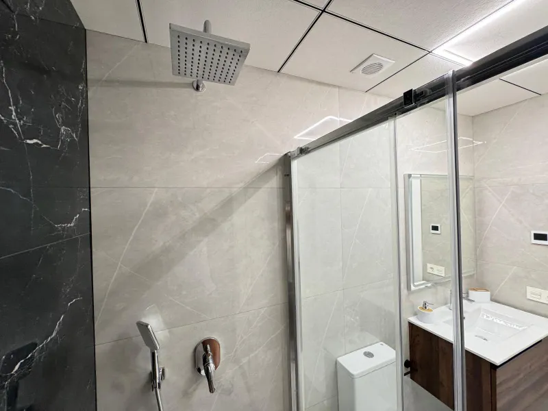 TOTALMENTE REFORMADO APARTAMENTO A 50 METROS DE PLAYA DEL CURA. 2 DORM. 2 BAÑOS. SUPERFICIE CONSTRUIDA 67 M2.