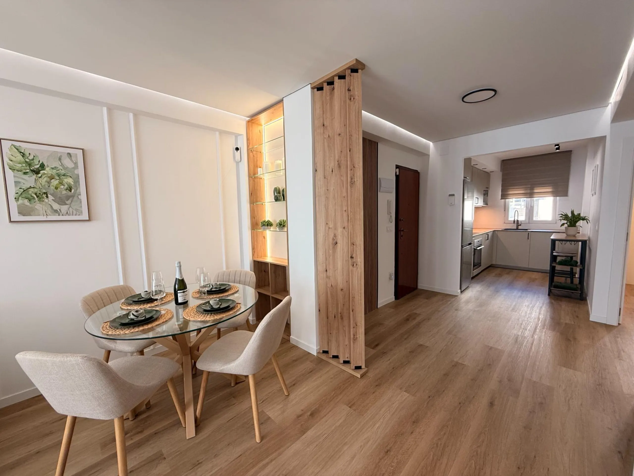 Apartamento completamente renovado cerca de la playa Los Locos y Del Cura