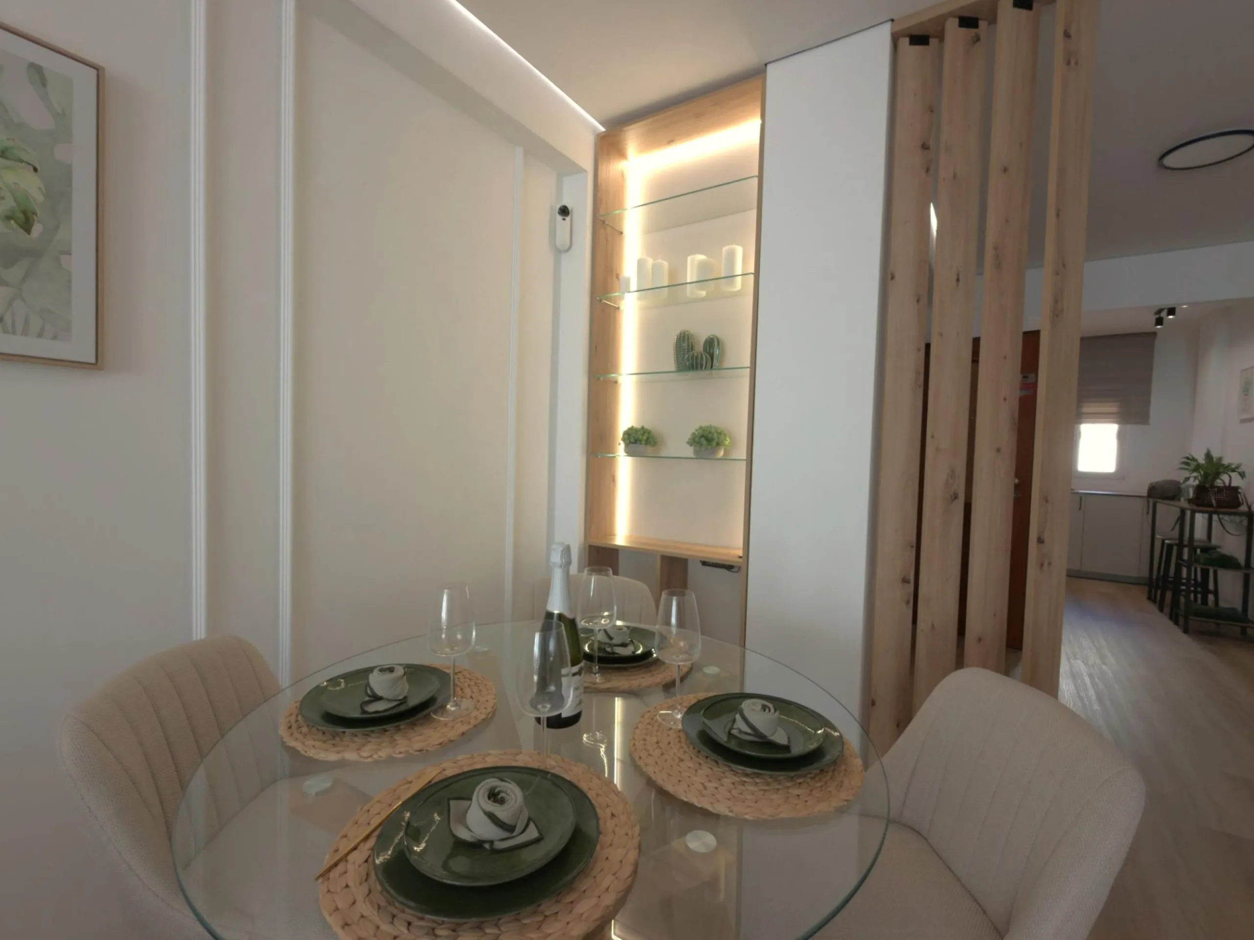 Apartamento completamente renovado cerca de la playa Los Locos y Del Cura
