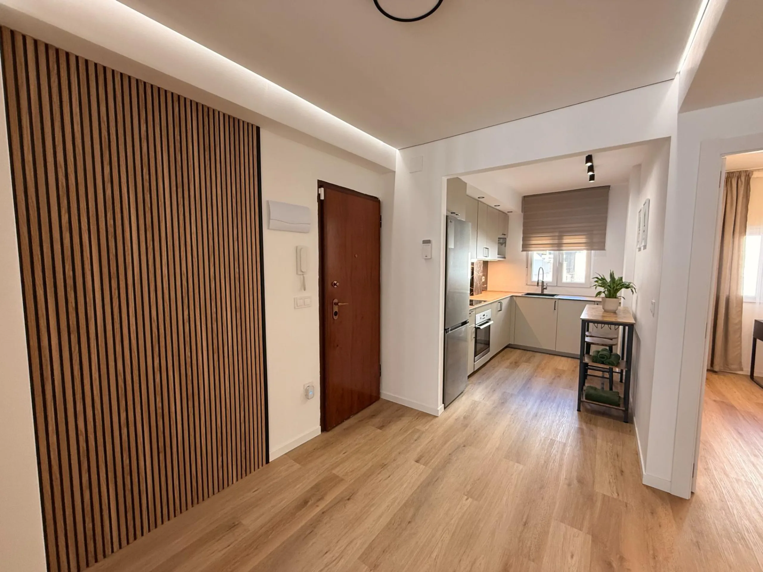 Apartamento completamente renovado cerca de la playa Los Locos y Del Cura