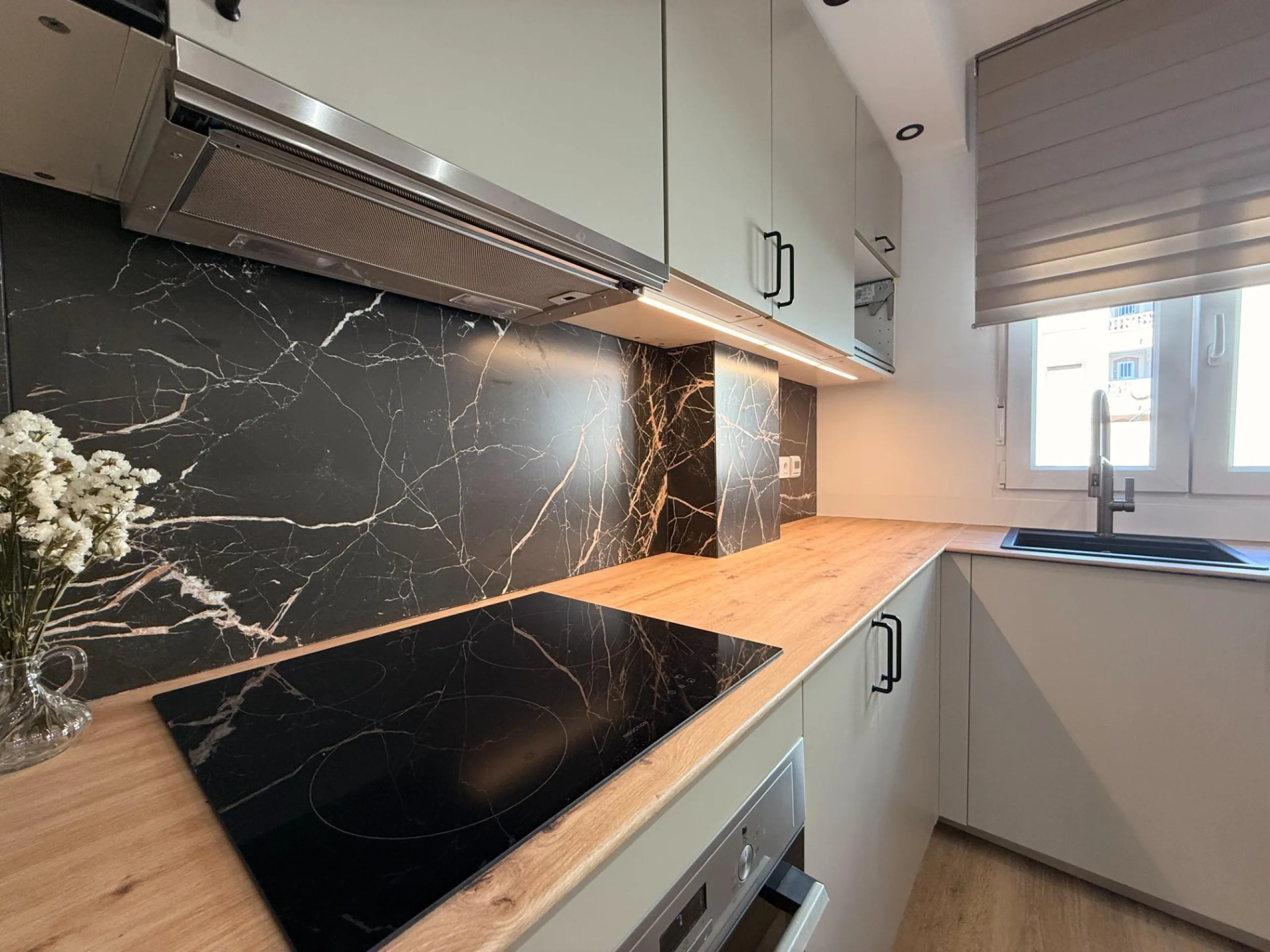 Apartamento completamente renovado cerca de la playa Los Locos y Del Cura