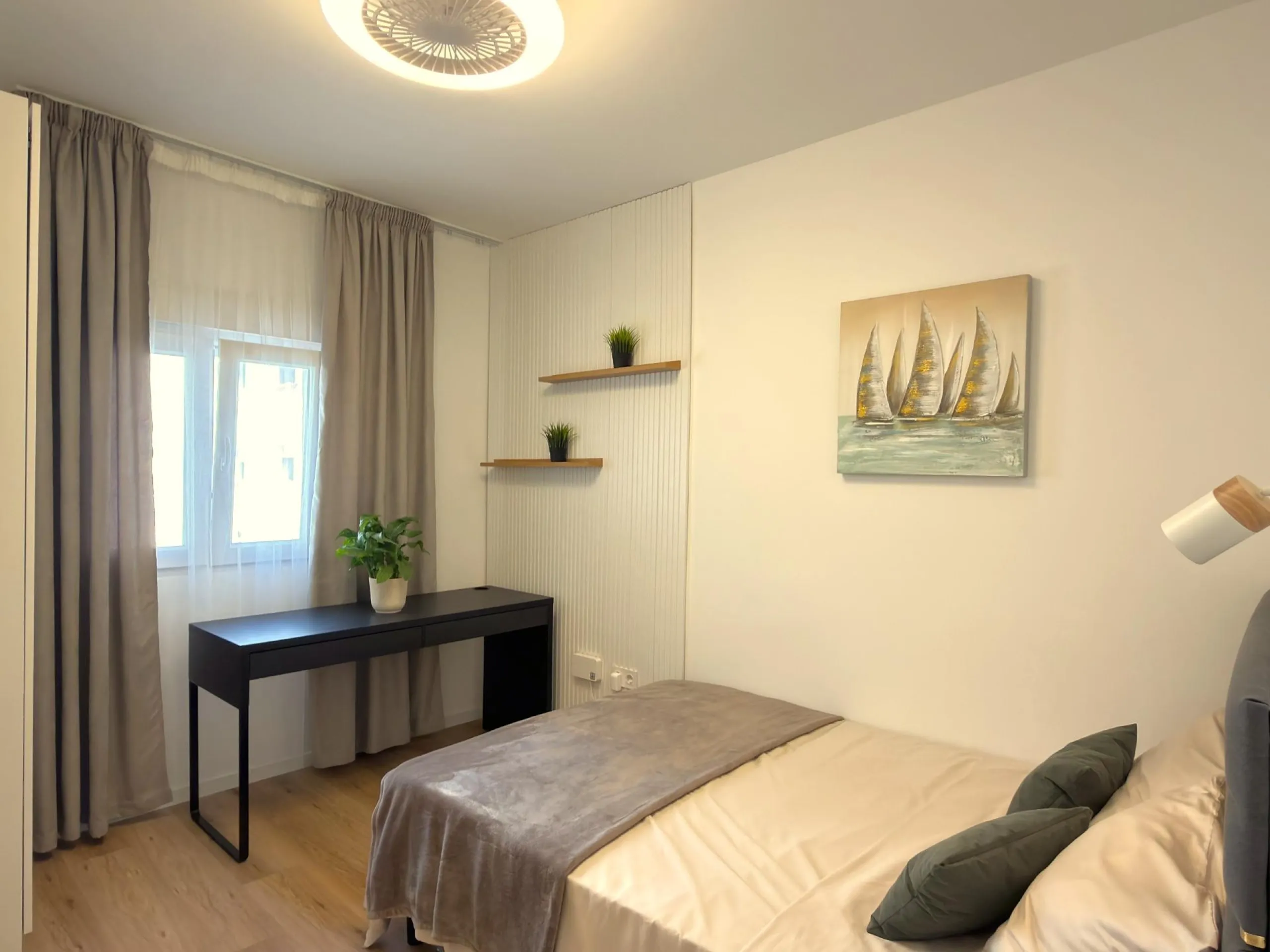 Apartamento completamente renovado cerca de la playa Los Locos y Del Cura