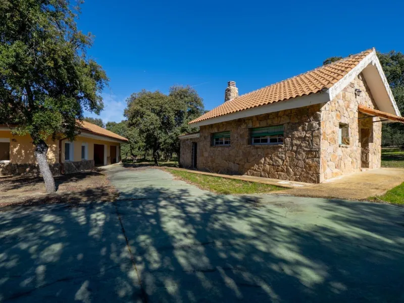 A UNIQUE ESTATE IN THE SIERRA DE GUADARRAMA NATIONAL PARK, MADRID