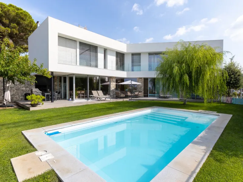 Exclusive Luxury Home with Sea Views in Teia, Barcelona