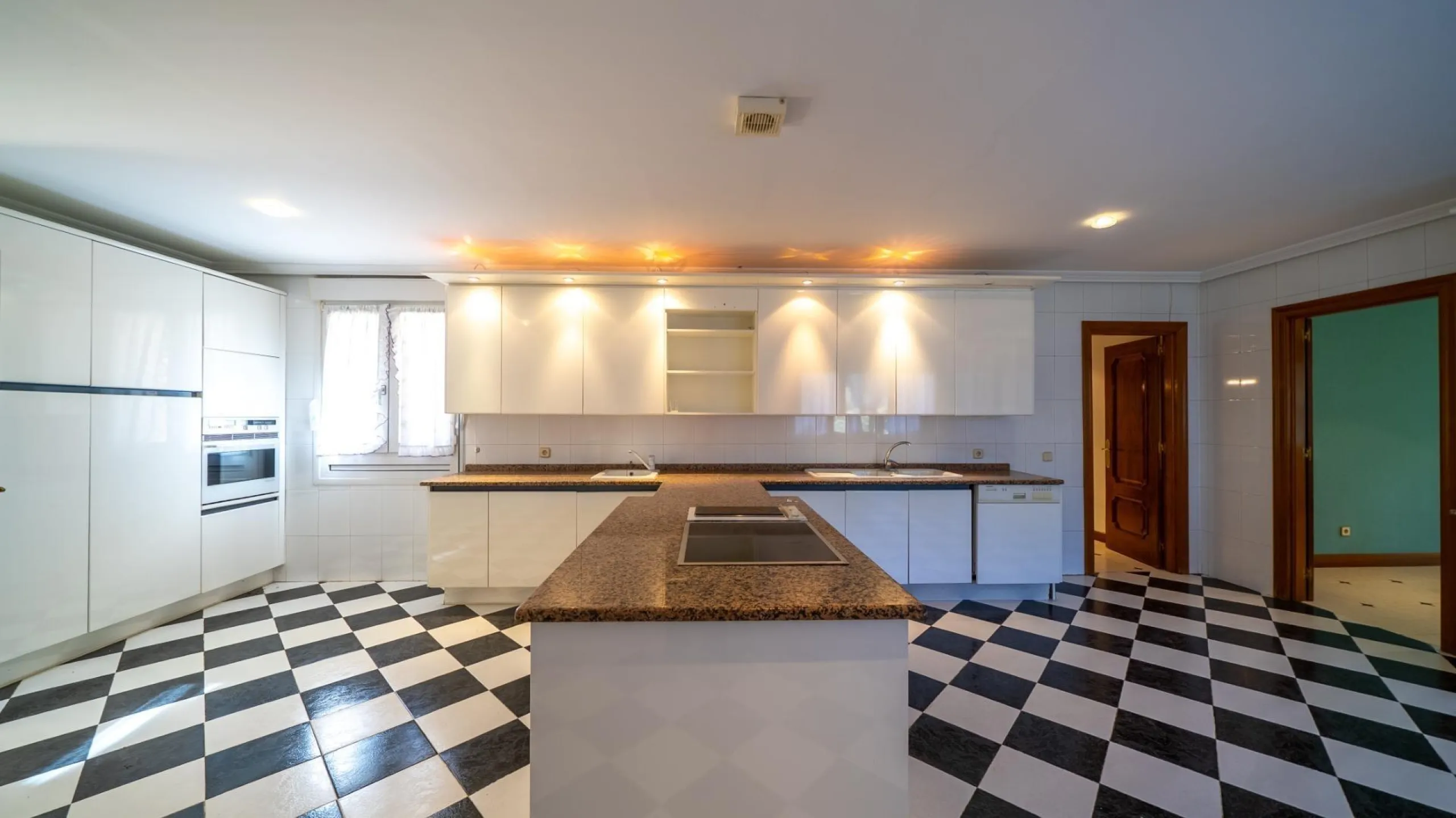 A UNIQUE ESTATE IN THE SIERRA DE GUADARRAMA NATIONAL PARK, MADRID
