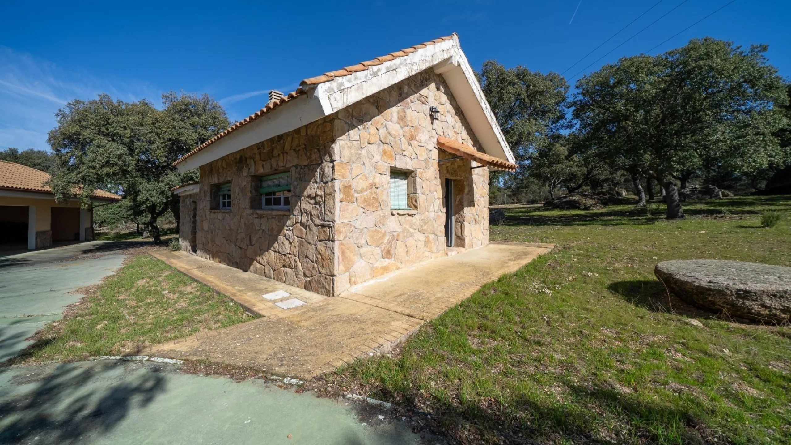 A UNIQUE ESTATE IN THE SIERRA DE GUADARRAMA NATIONAL PARK, MADRID