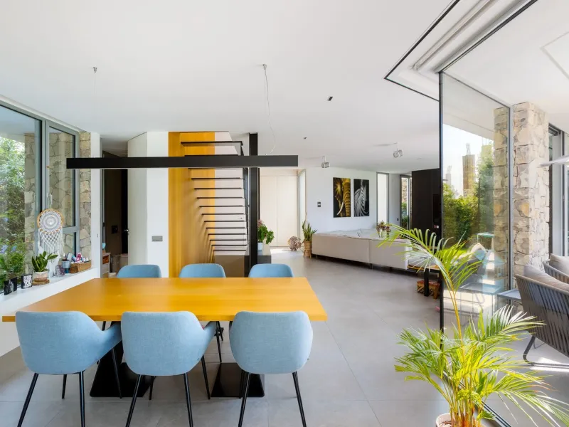 Exclusive Luxury Home with Sea Views in Teia, Barcelona