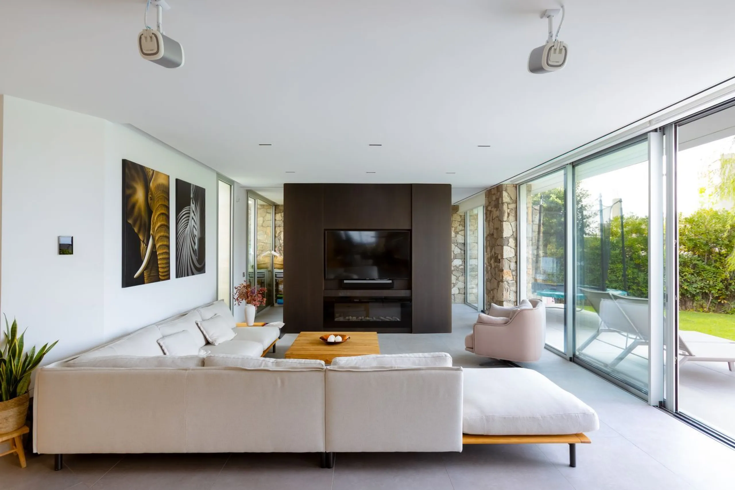Exclusive Luxury Home with Sea Views in Teia, Barcelona
