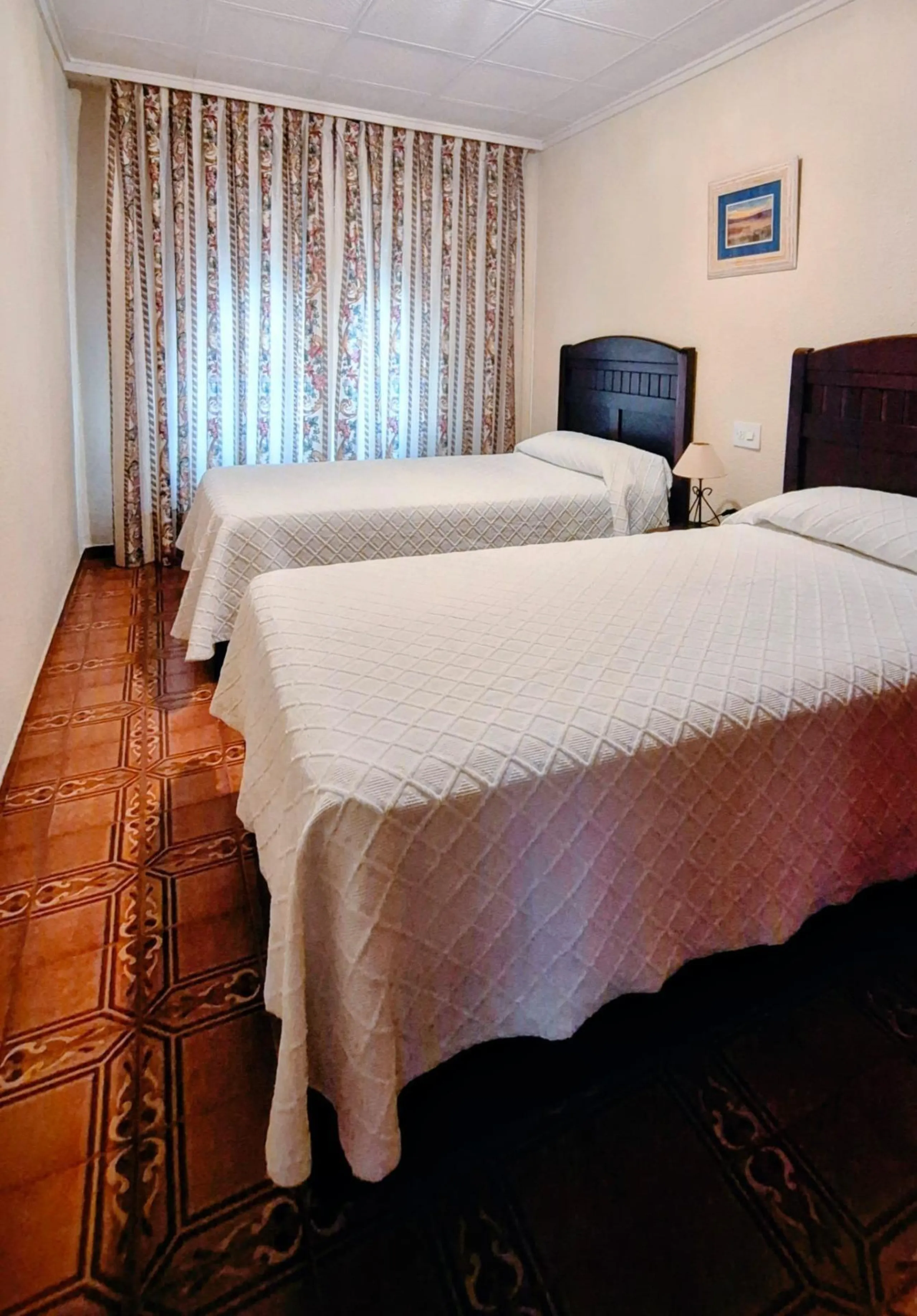 ¡SUPER PRECIO! APARTAMENTO EN PRIMERA LINEA DE PLAYA CON VISTAS AL MAR + PISCINA COMUNITARIA