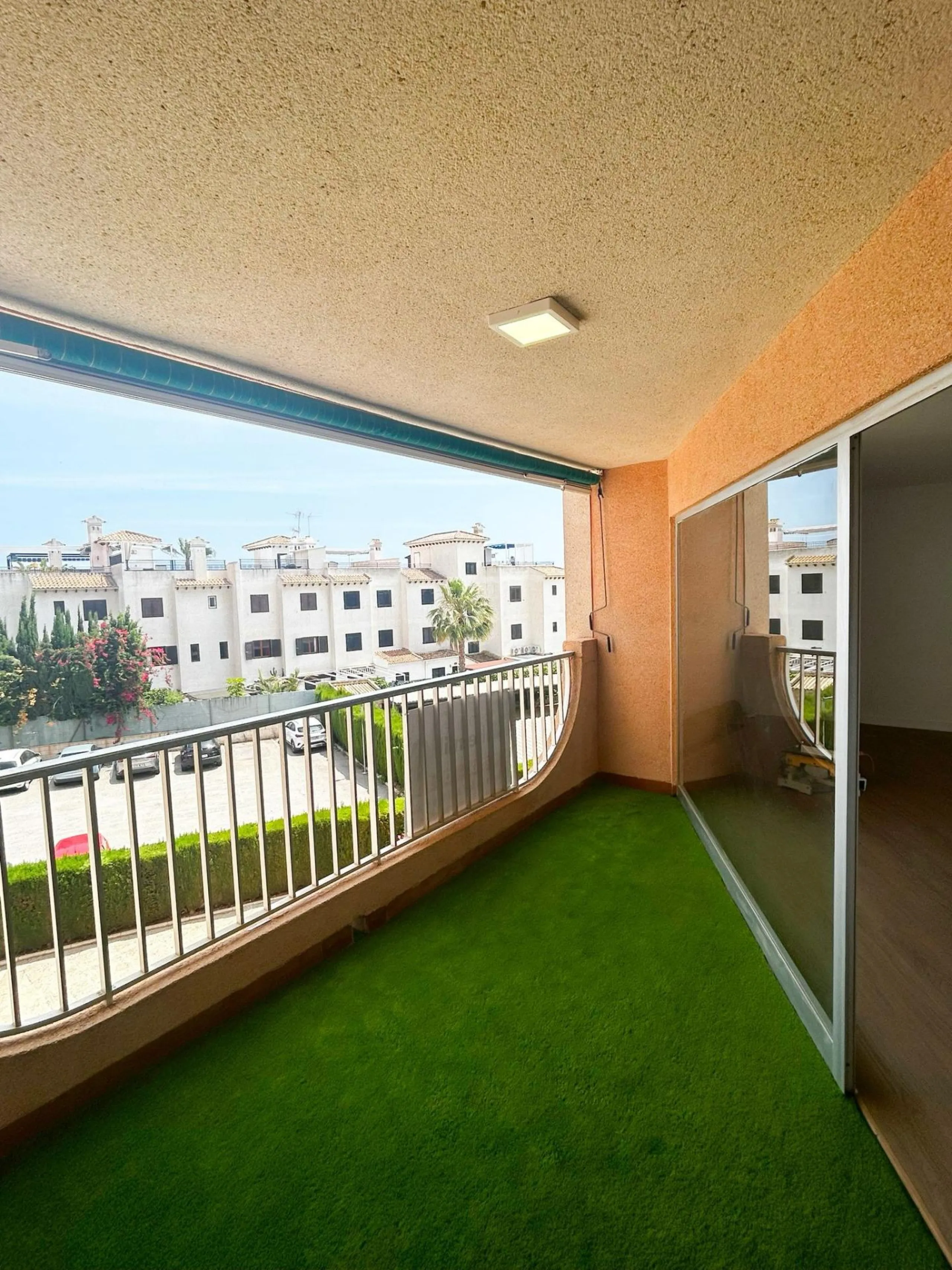 Exclusive Apartment in La Zenia, Just a 10-Minute Walk from the Beach