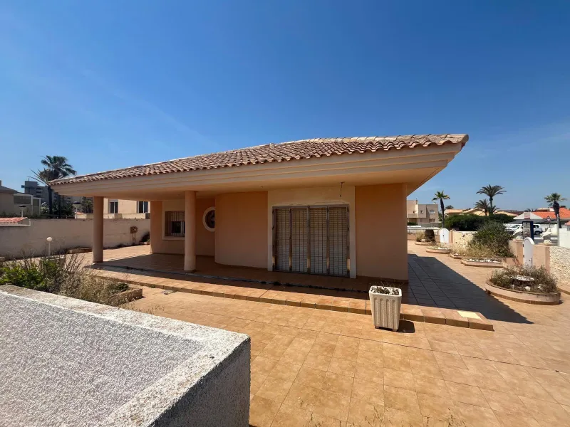 Exclusive Detached Villa Just 30 Metres from Bellavista Beach in La Manga del Mar Menor