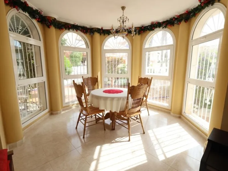 Ciudad Quesada, Residencial Elena – Corner townhouse directly facing the communal pool.