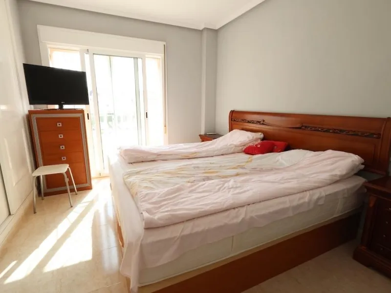 Ciudad Quesada, Residencial Elena – Corner townhouse directly facing the communal pool.