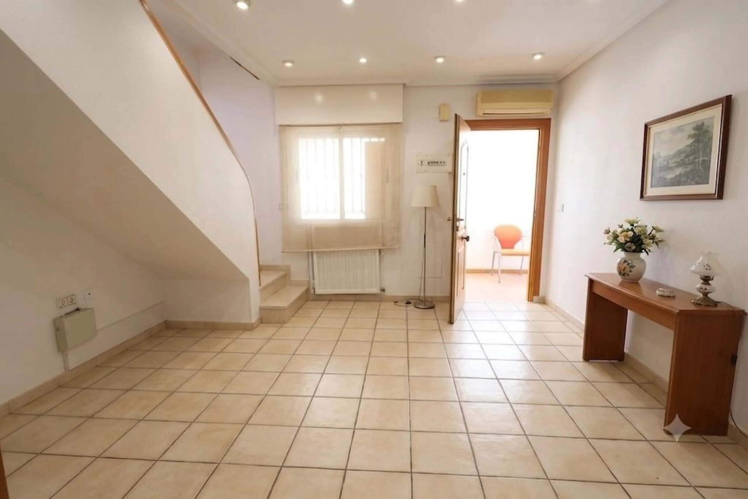 Corner townhouse in los Balcones