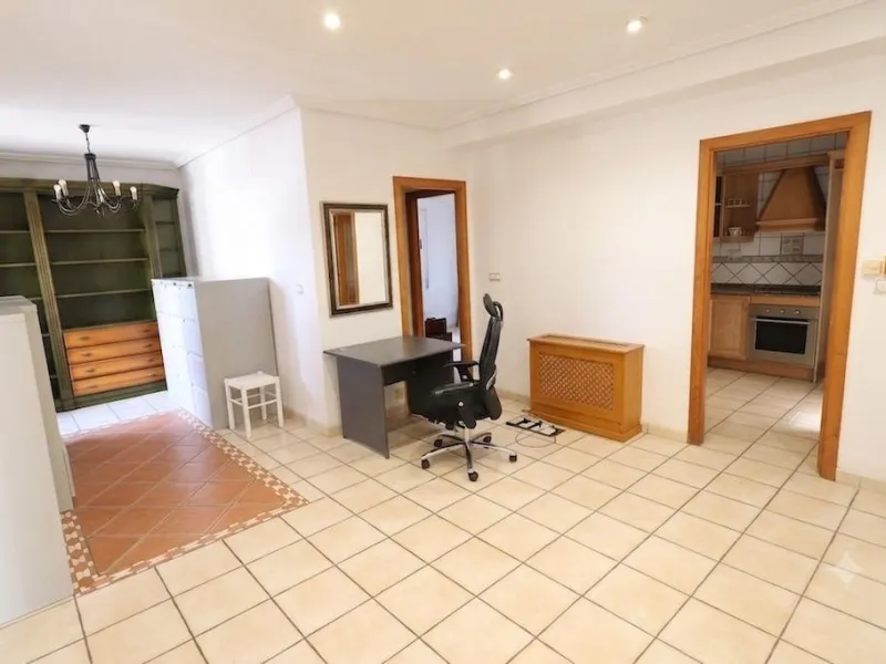 Corner townhouse in los Balcones
