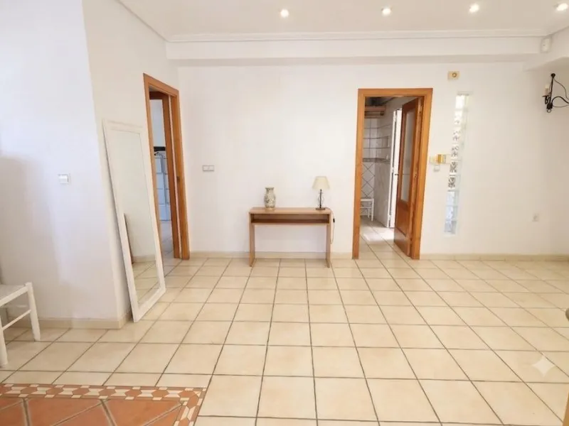 Corner townhouse in los Balcones