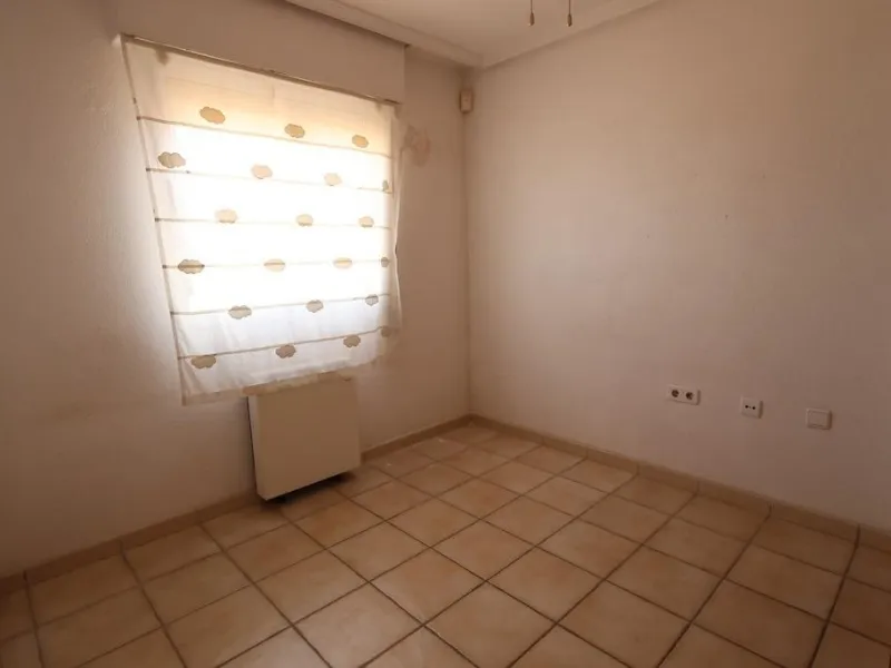 Corner townhouse in los Balcones