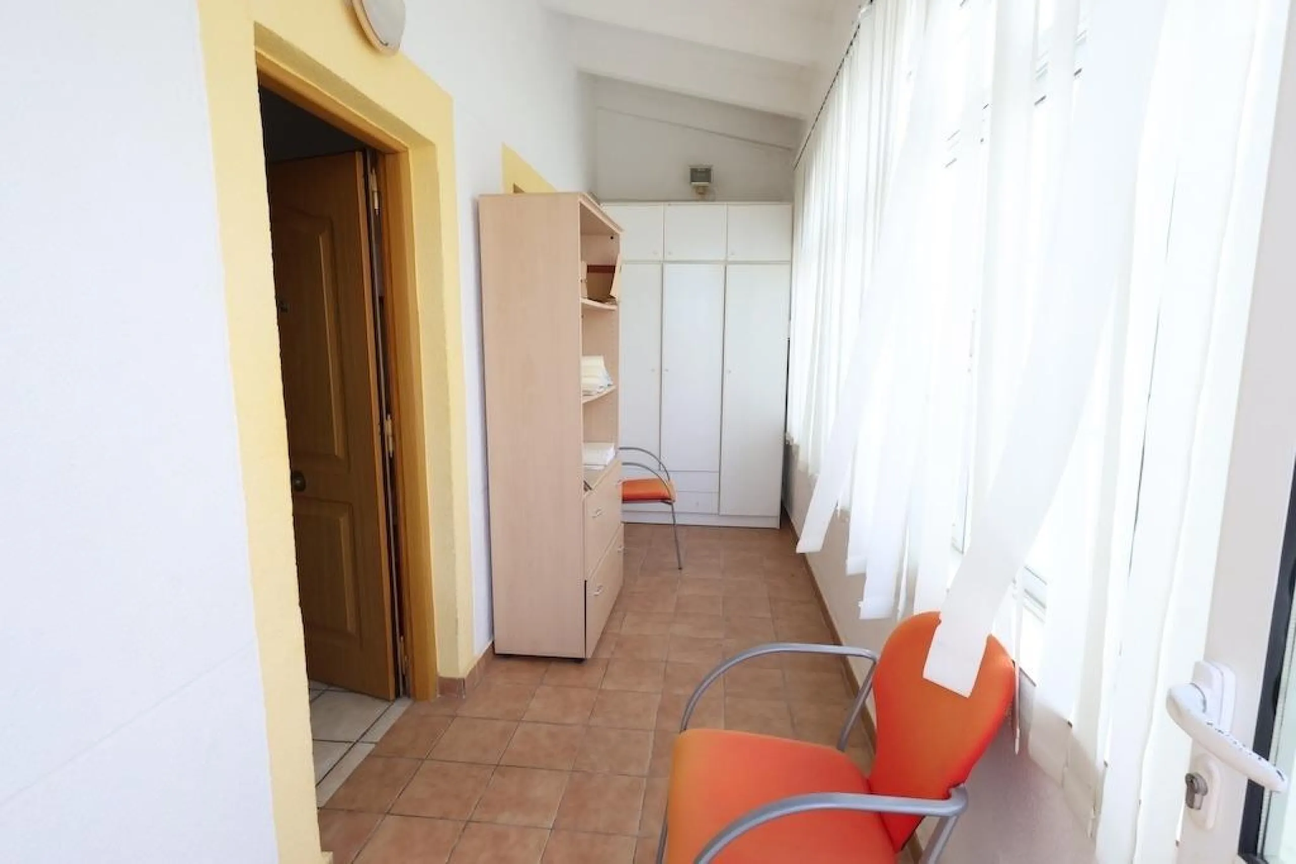 Corner townhouse in los Balcones