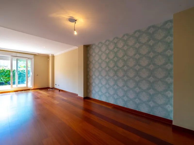 EXCLUSIVE TOWNHOUSE WITH PRIVATE ELEVATOR, GARDEN AND SWIMMING POOL IN POZUELO DE ALARCÓN