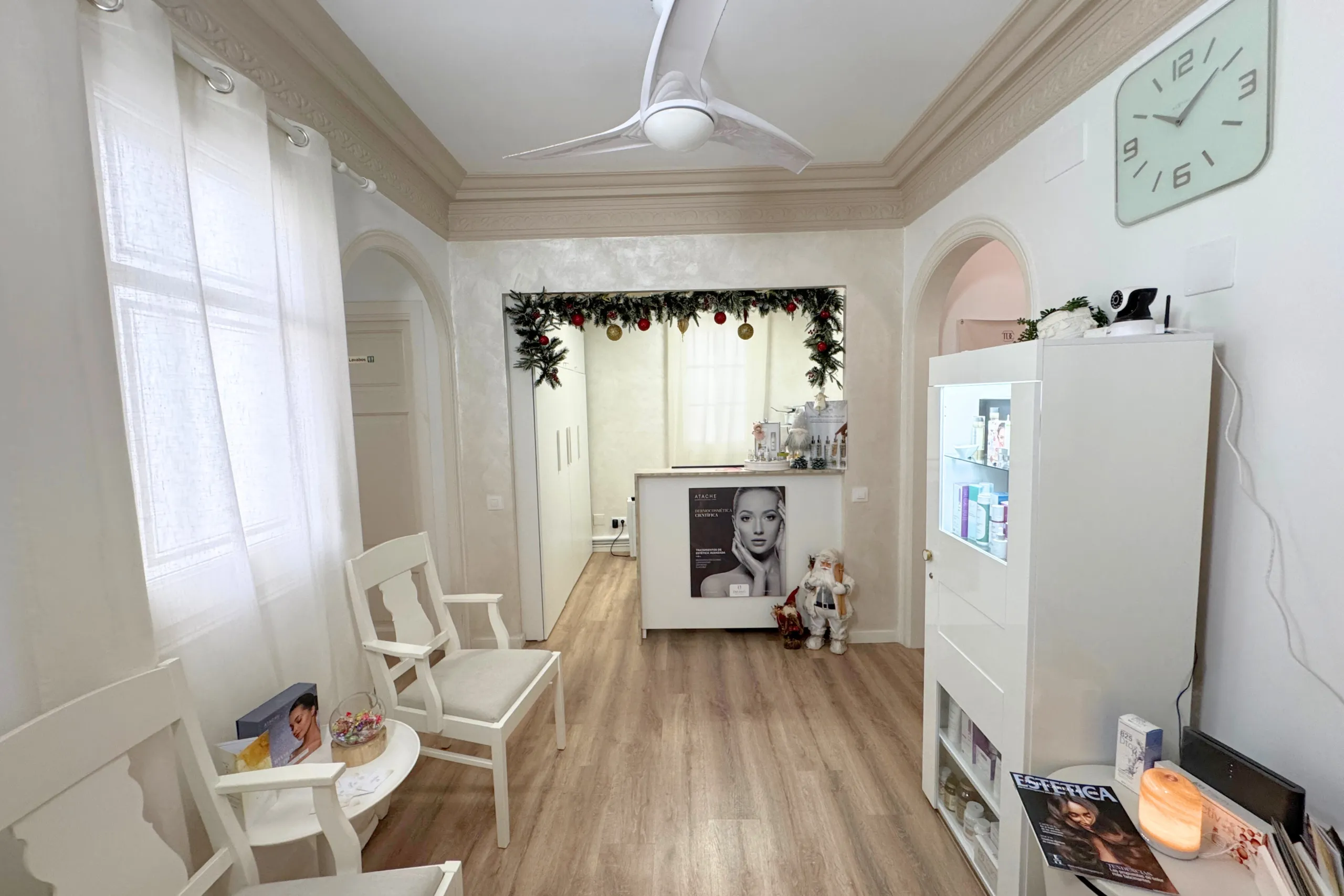Aesthetics Center and Physiotherapy Clinic in L'Antiga Esquerra de l'Eixample, Barcelona